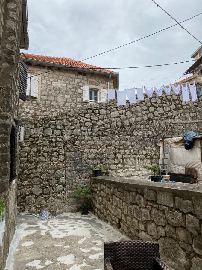 Apartment Njegos Perast Exterior foto
